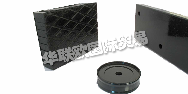 BARBIERI RUBBER的活動始于1967年,當時Angelo Barbieri先生離開了Stranieri Gomma,在同一行業開展業務,并開始在他的車庫里生產帶有舊壓縮機的小型橡膠零件。